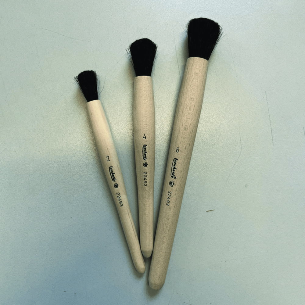 makeupkwast, borstelset, synthetische haren, houten steel, geheven borstel