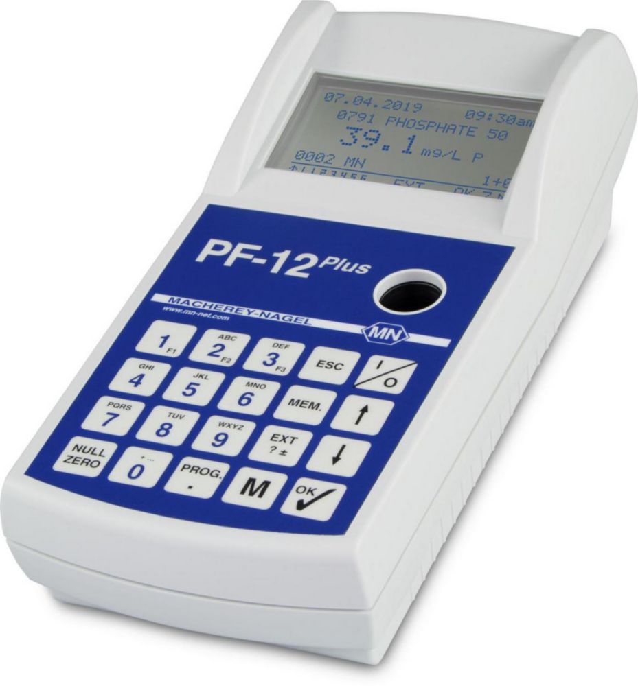 Fotometer PF-12 Plus, compact, voor VISOCOLOR ECO-tests en NANOCOLOR -tests
