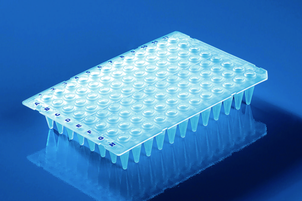 PCR-platen, 96 well, transparant, standaard, unskirted, 0,2 ml, verhoogde well